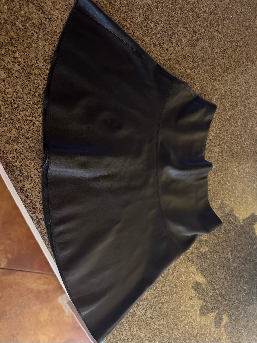 Vince black lamb leather skirt- size 4